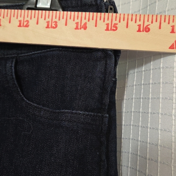 Loft Denim Pencil Skirt Dark Wash Size 4 - Picture 3 of 9